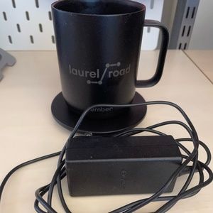 Ember Mug- 10 oz black excellent used condition